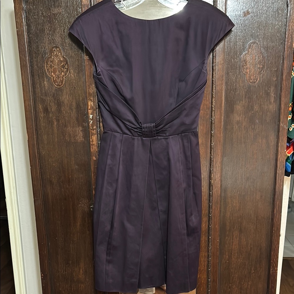 Tahari Purple Sheath Mini Dress Bateau Neckline